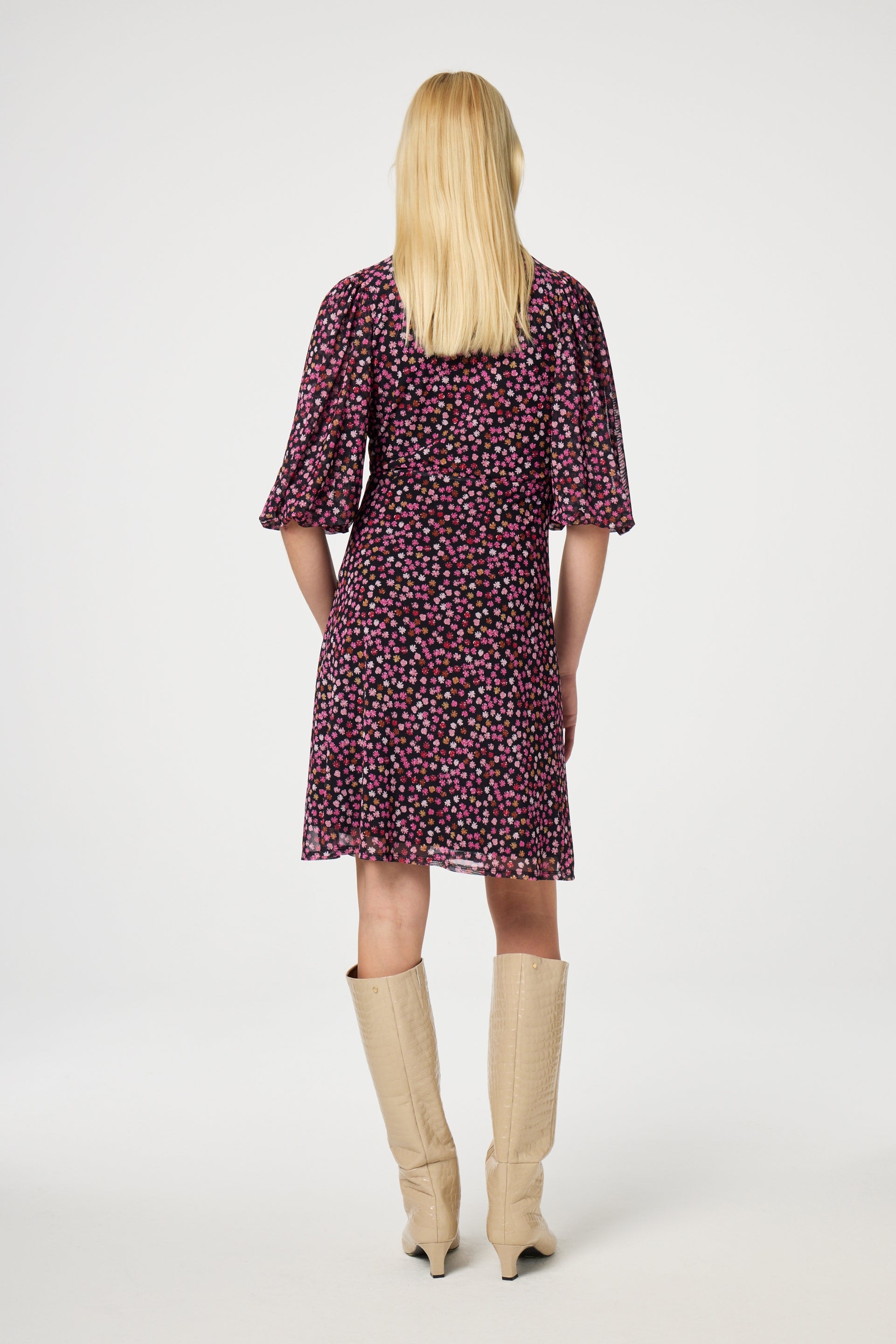 Welma Dress | Black/Tawny Brown