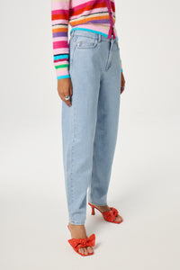 Blake Loose Tapered Jeans | Light Blue