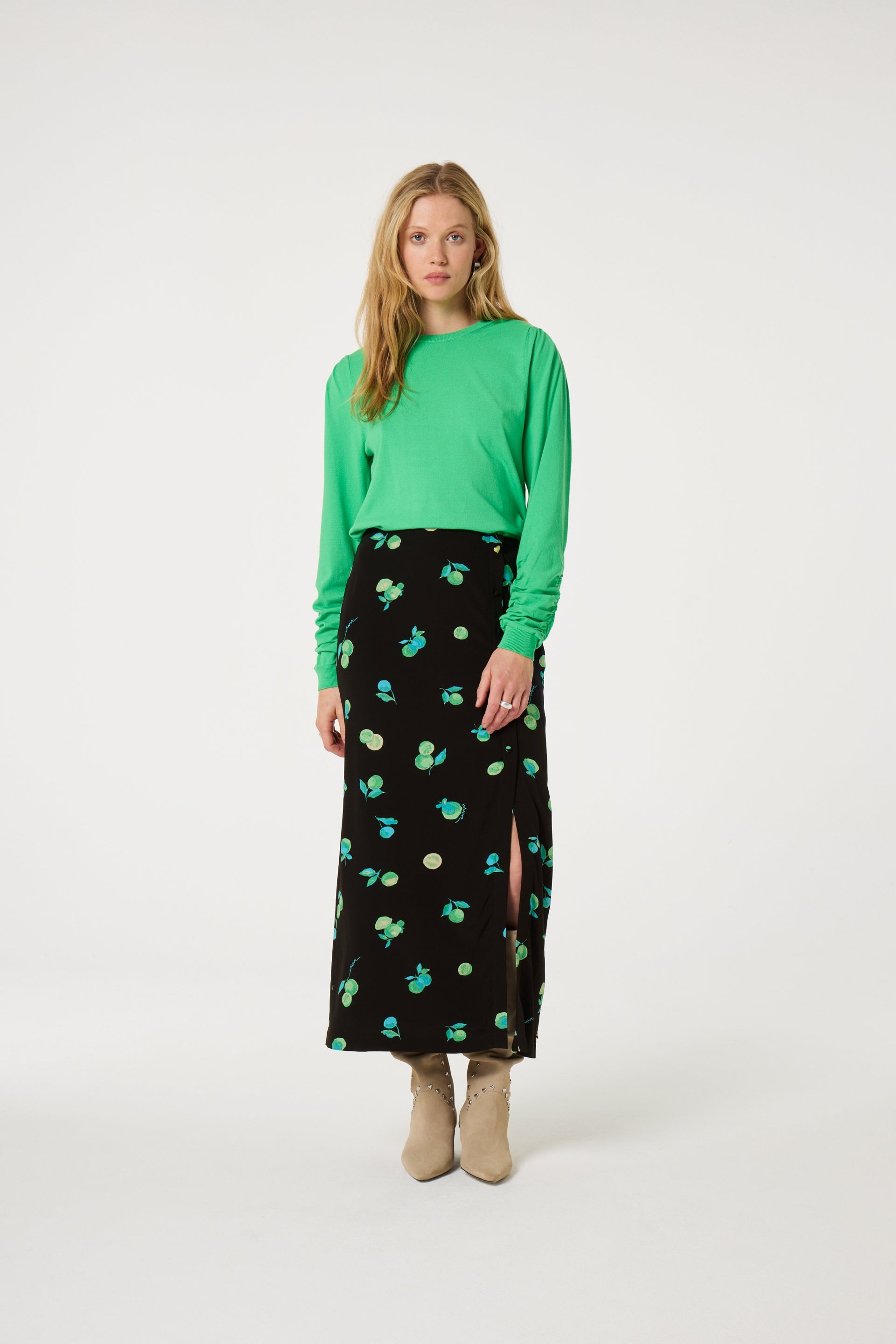 Molly Scrunch Pullover | Green Apple